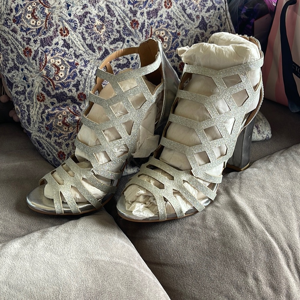 Silver shoes never worn size 8